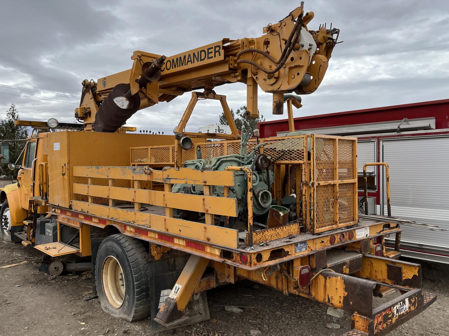 ./imagenes/INVOICE/2019/6832/CAMION PERFORADOR  (22).JPG